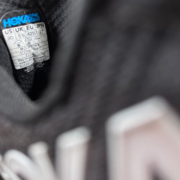 Hoka One One Clifton 9 Running Shoes - Men's Size 9 - Black - Picture 10 of 10